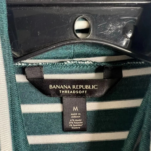 Banana Republic Threadsoft‎ Lightweight Striped Turtleneck Size Medium - Picture 5 of 7